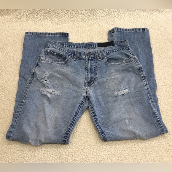 Axel Fully Distressed Denim Blue Jeans
Size 30 x 30
Fully Distressed-see - Picture 1 of 16